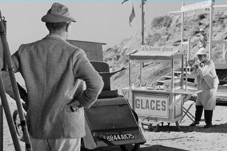  vacances-mr-hulot.jpg