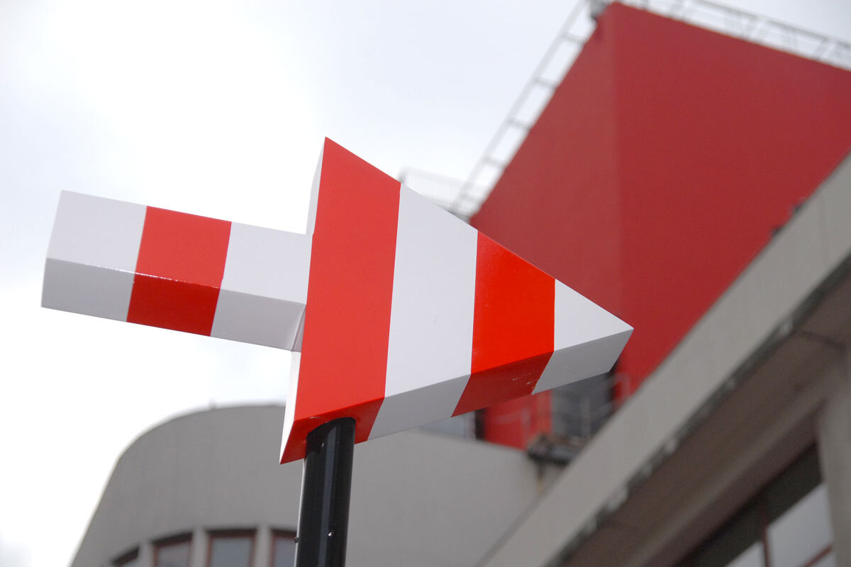 daniel-buren.jpg