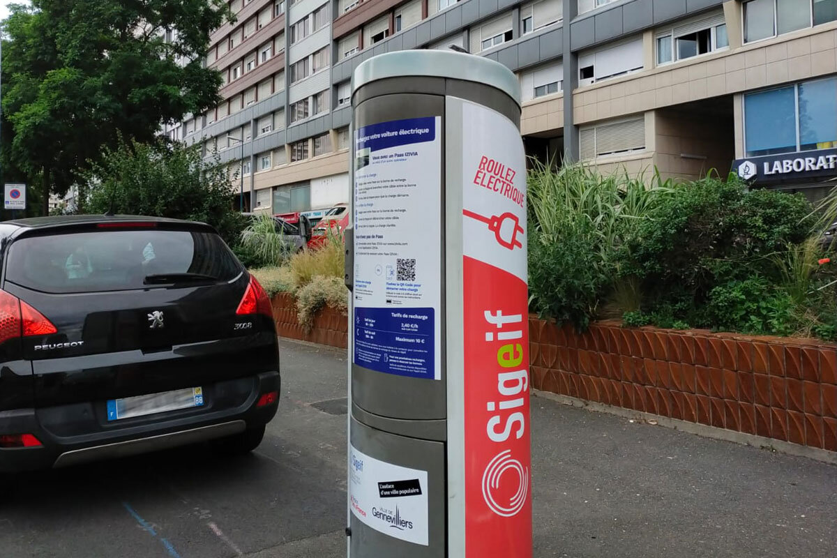 borne-de-recharge.jpg